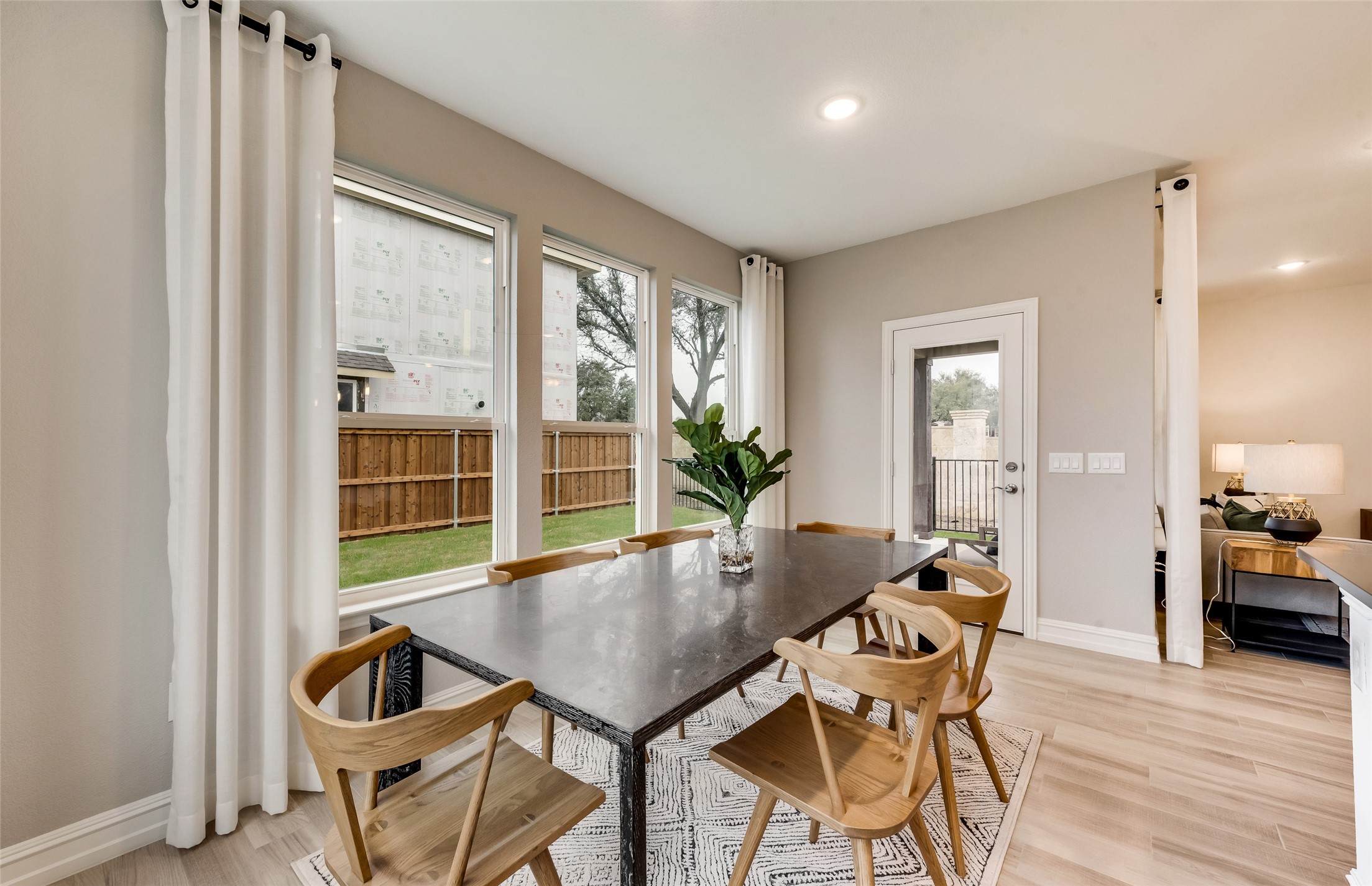 1009 Hammy Lane Aubrey TX 76227