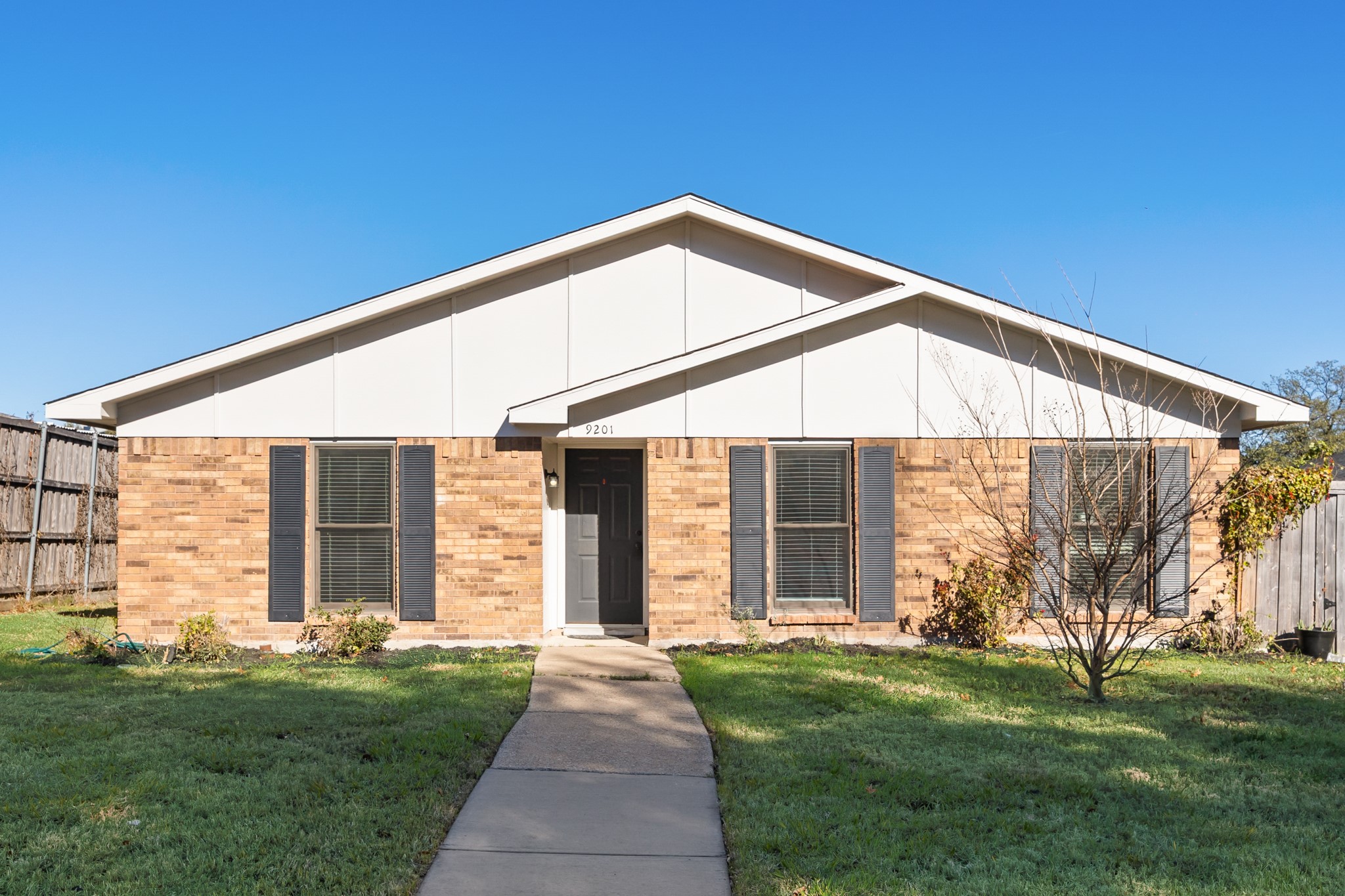 9201 Vagas Drive Rowlett TX 75088
