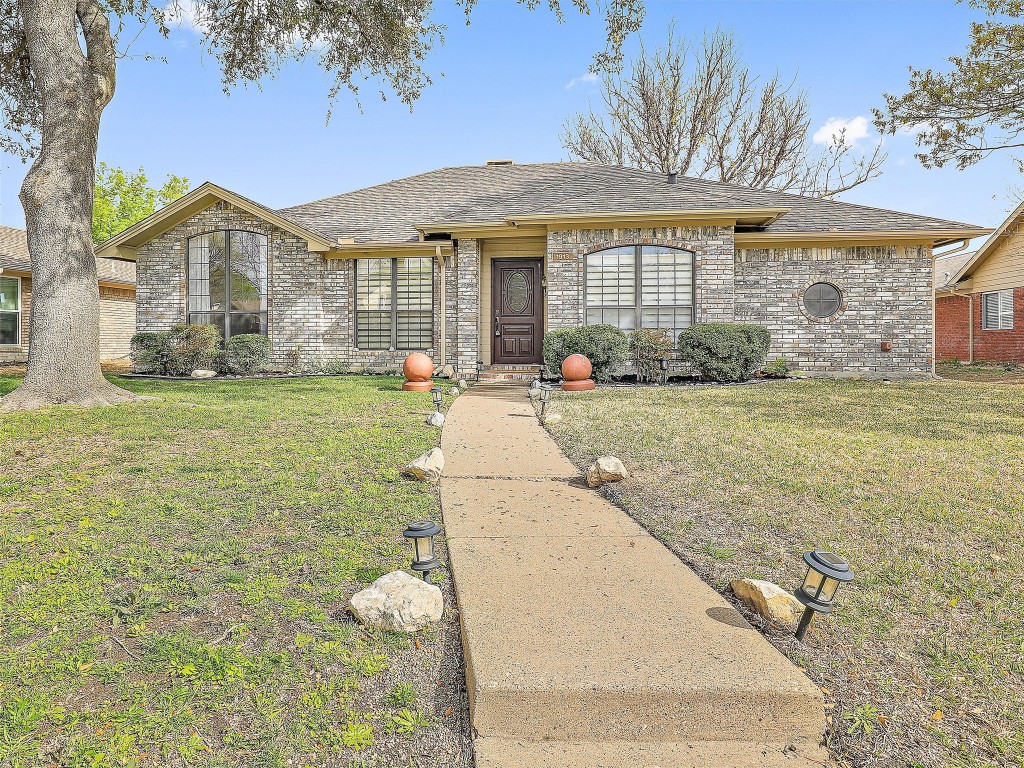 1913 Hawken Drive Plano TX 75023
