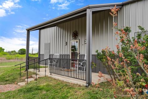 6711 W Sundance Circle Joshua TX 76058
