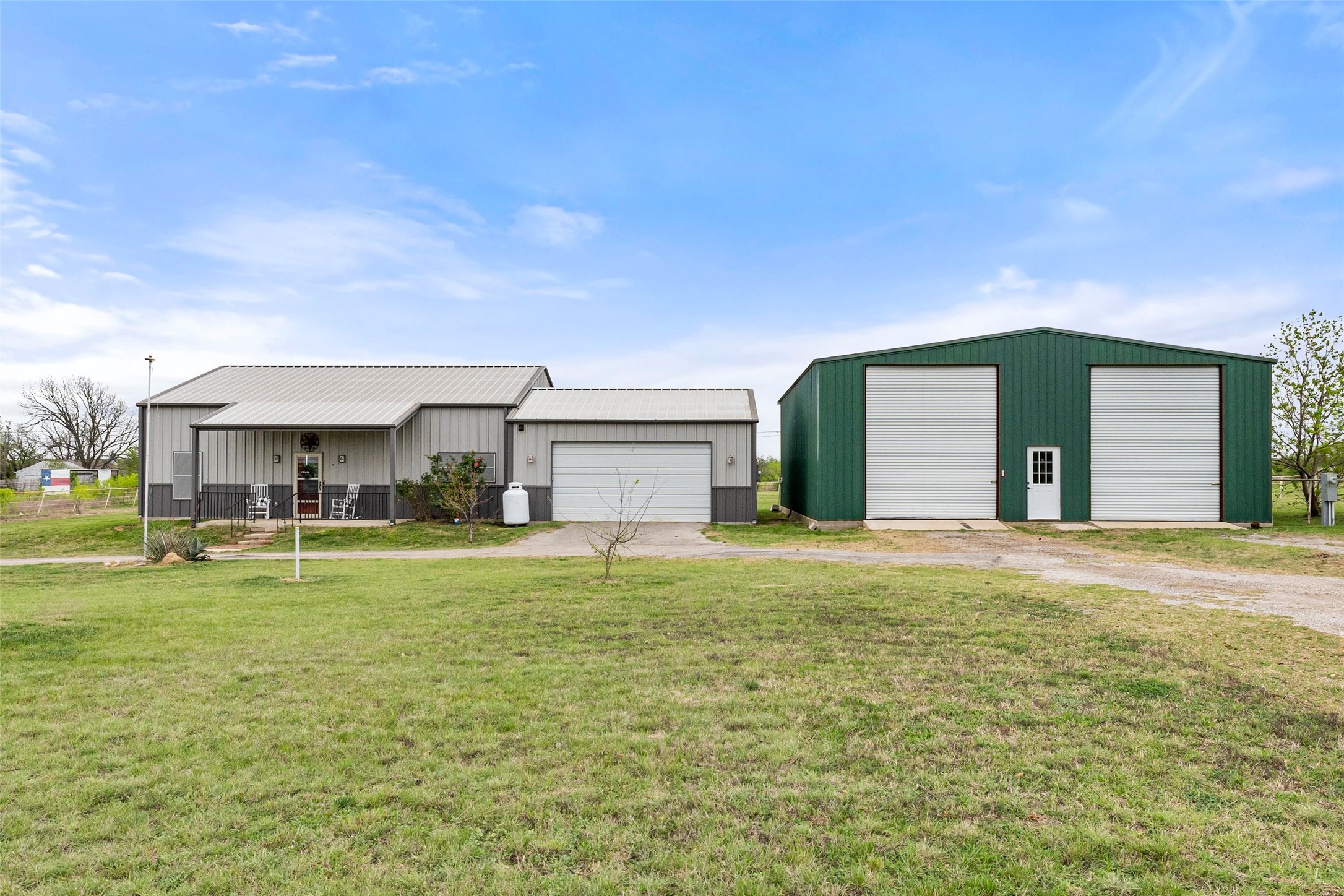 6711 W Sundance Circle Joshua TX 76058