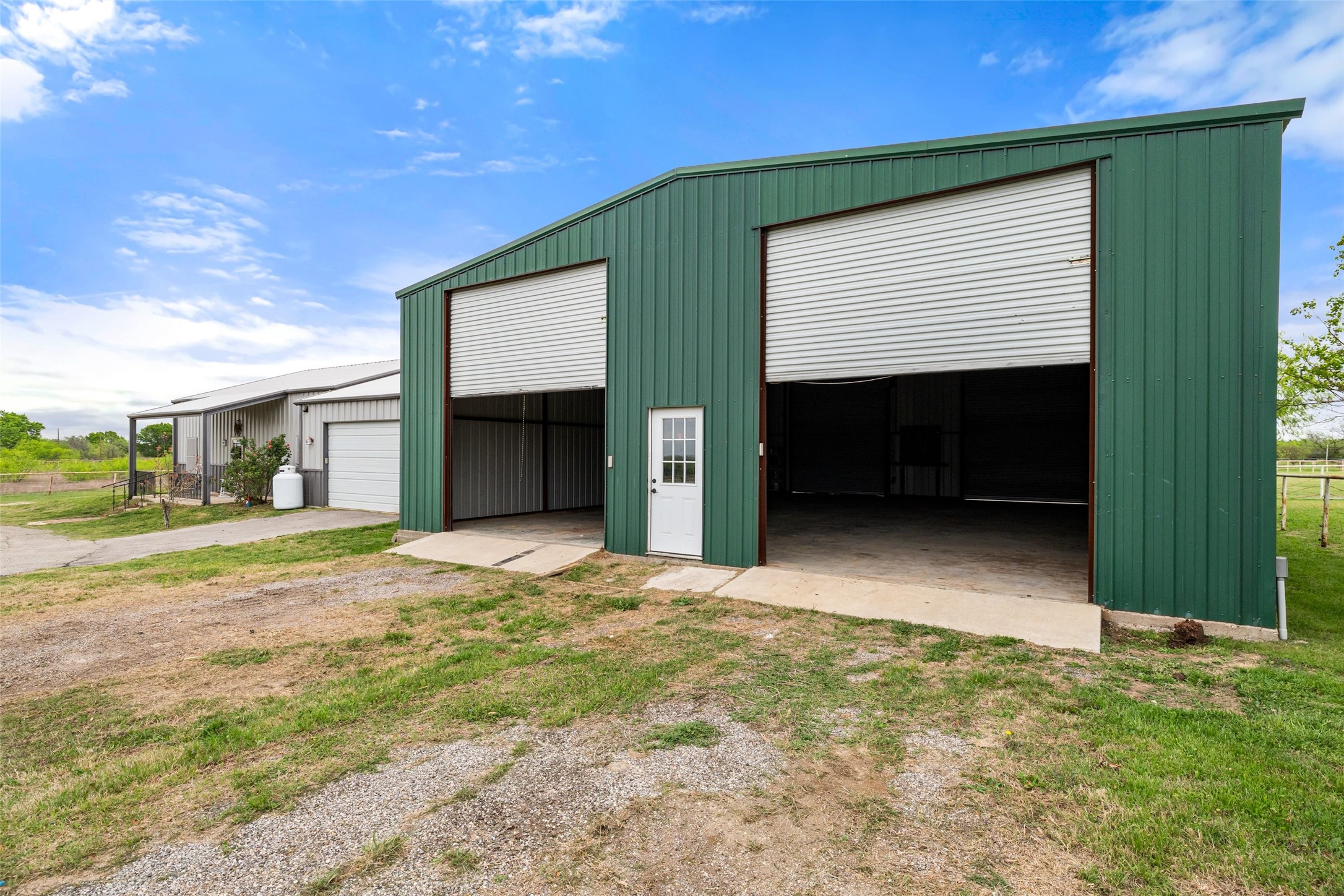 6711 W Sundance Circle Joshua TX 76058