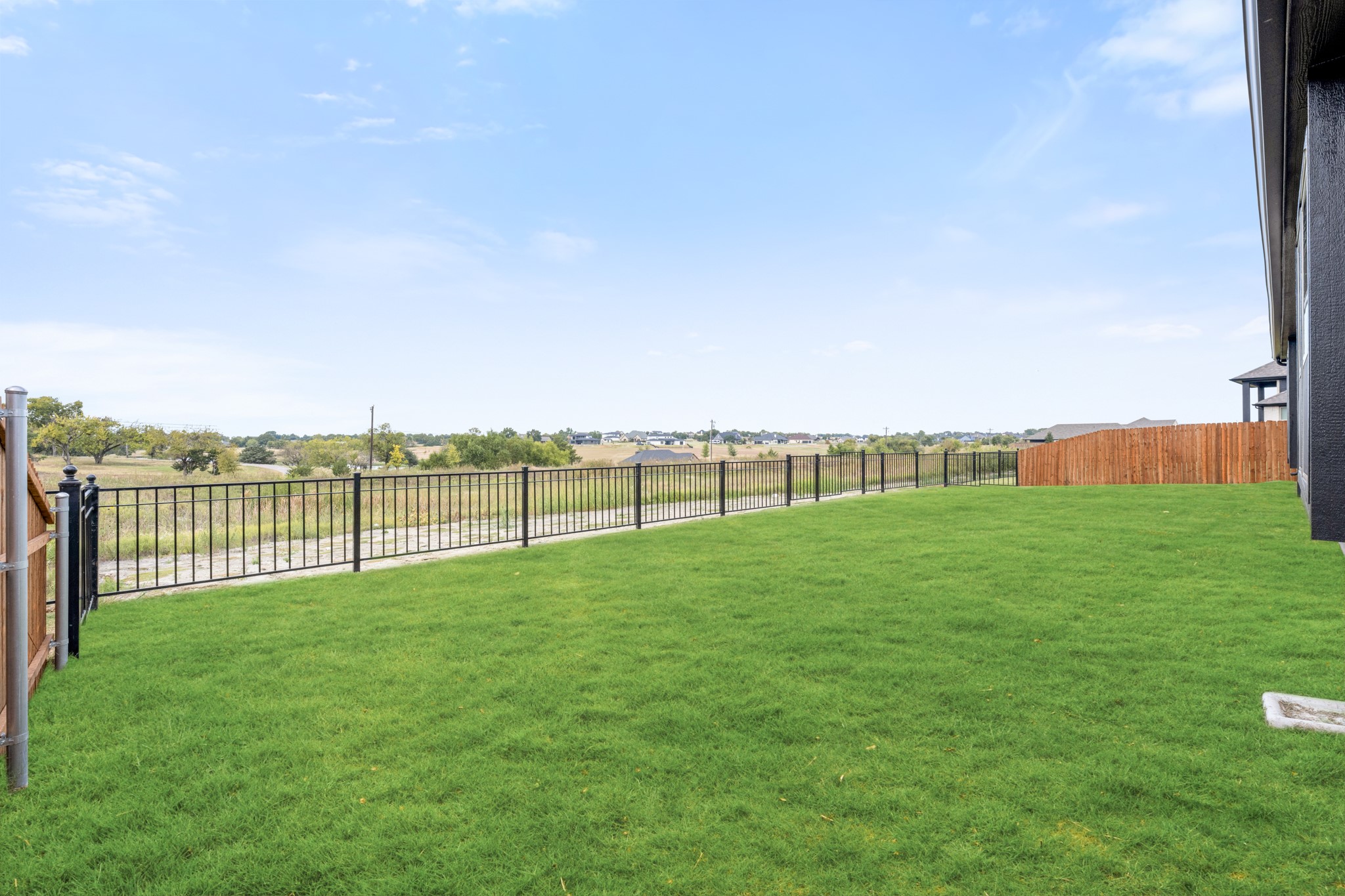 2415 Cornwall Lane Forney TX 75126