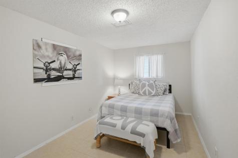 5106 Gibson Court Granbury TX 76049
