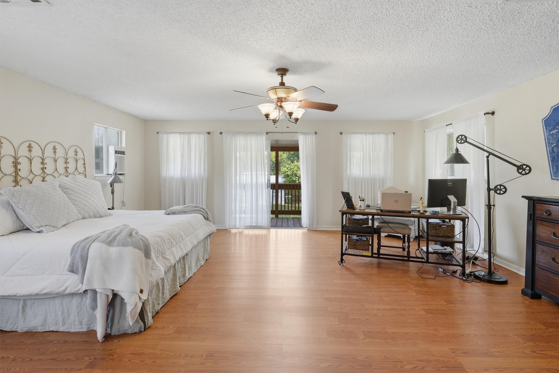 5106 Gibson Court Granbury TX 76049