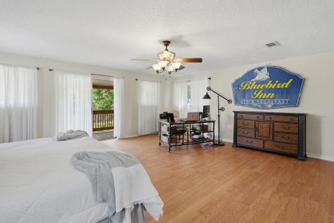 5106 Gibson Court Granbury TX 76049