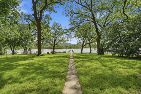 5106 Gibson Court Granbury TX 76049