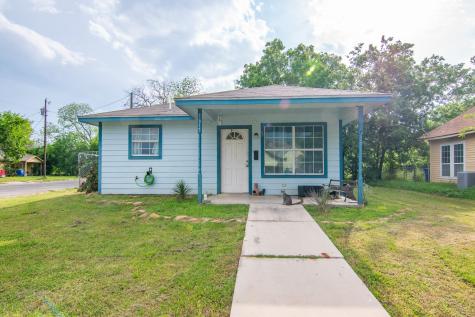 1617 2nd Street Brownwood TX 76801