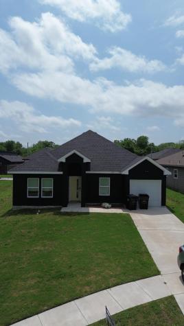 1401 Marshall Street Greenville TX 75401