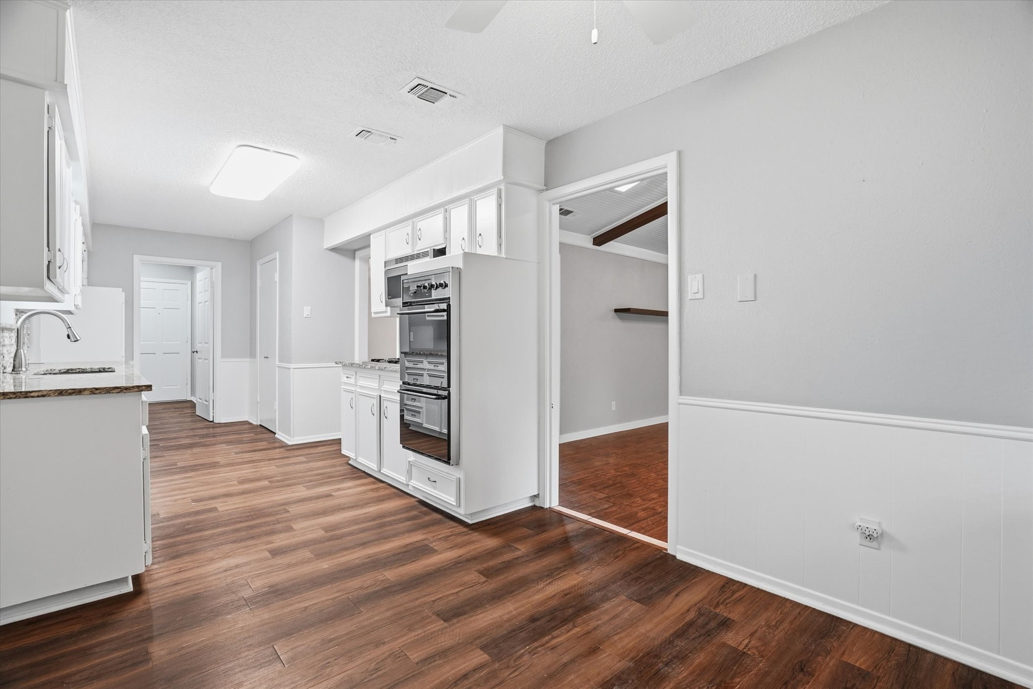 6408 Welch Avenue Fort Worth TX 76133