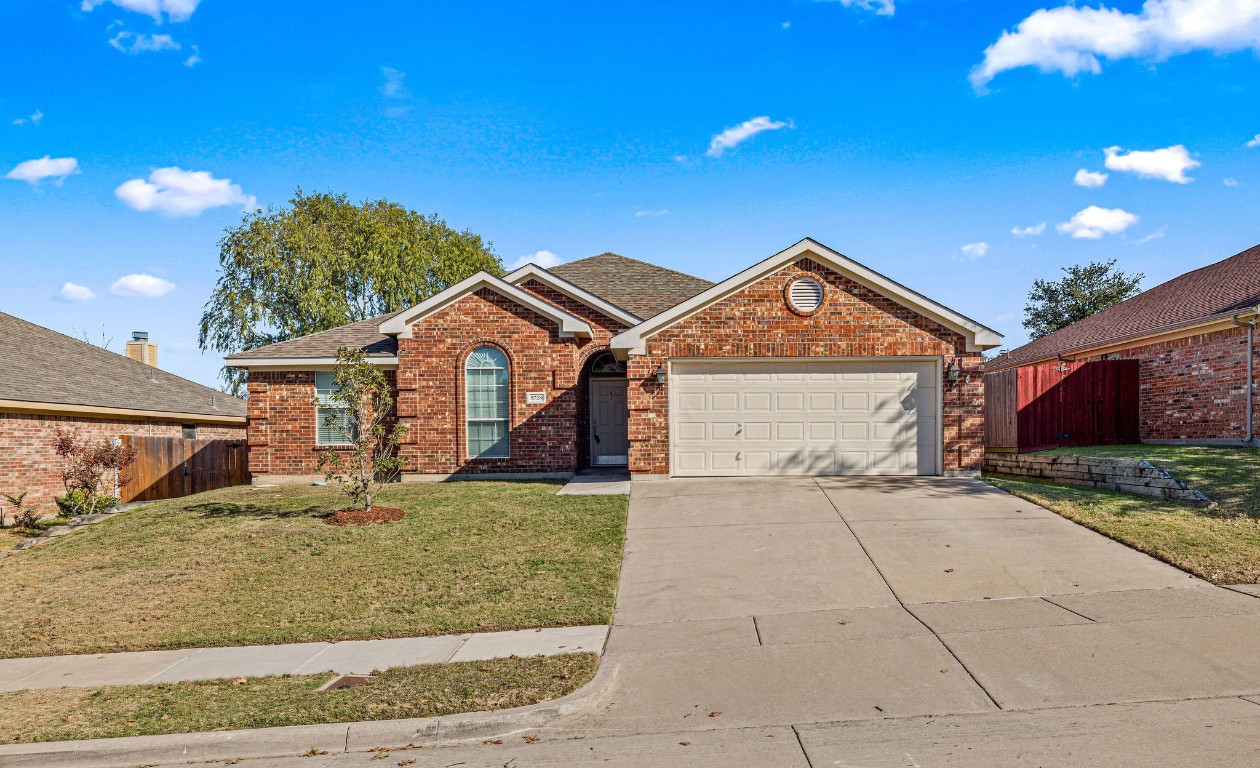 5728 Imes Lane Fort Worth TX 76179