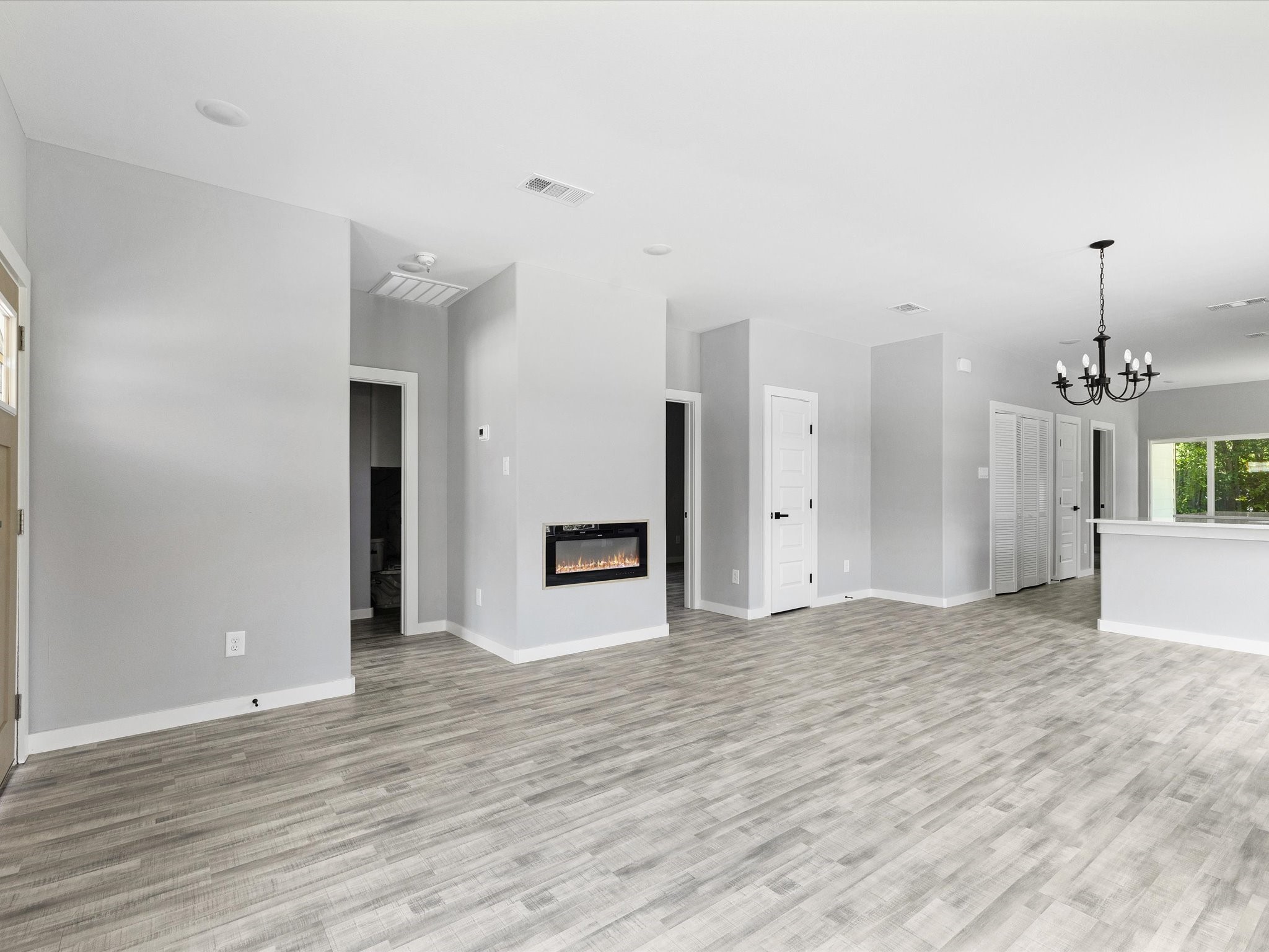 1609 E Bluff Street Fort Worth TX 76102