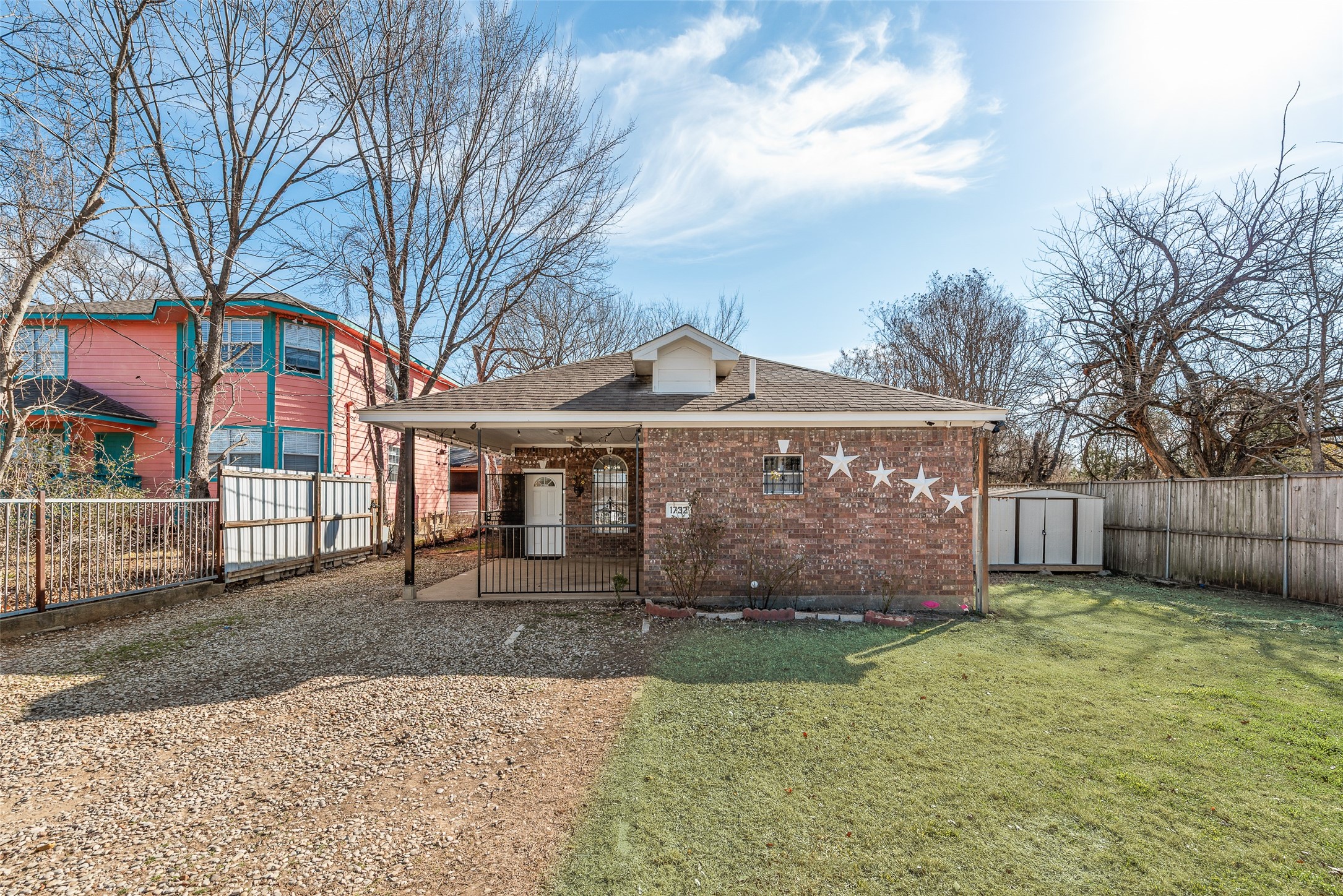 1732 Murdock Dallas TX 75217