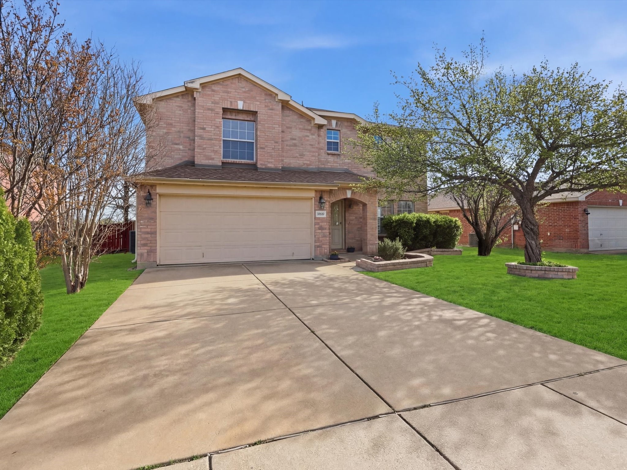 2459 Silverado Trail Grand Prairie TX 75052