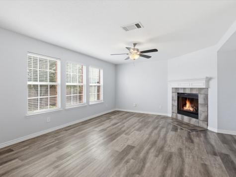 2459 Silverado Trail Grand Prairie TX 75052