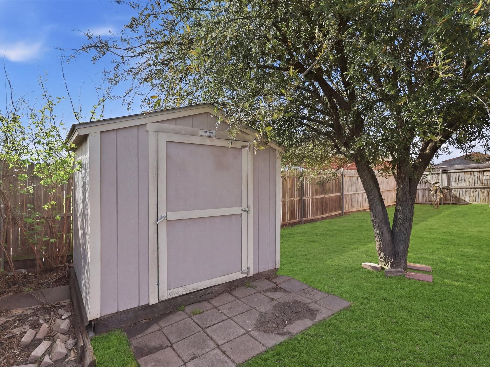 2459 Silverado Trail Grand Prairie TX 75052