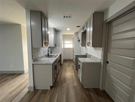 3982 Granite Hill Drive Dallas TX 75241