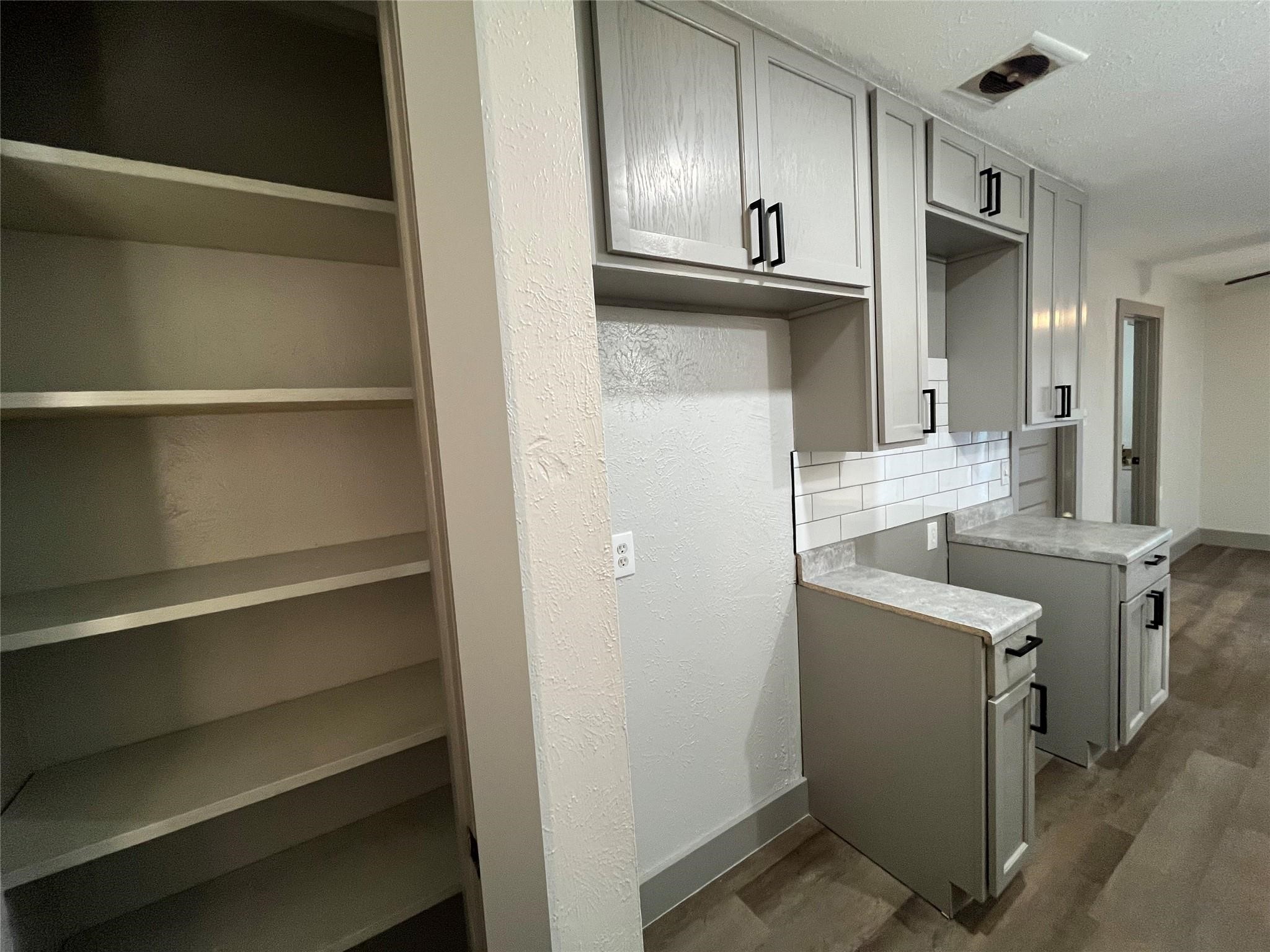 3982 Granite Hill Drive Dallas TX 75241