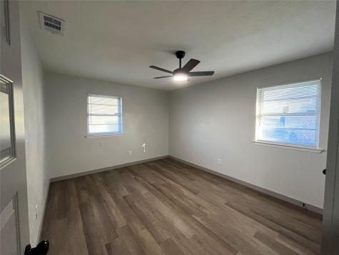 3982 Granite Hill Drive Dallas TX 75241