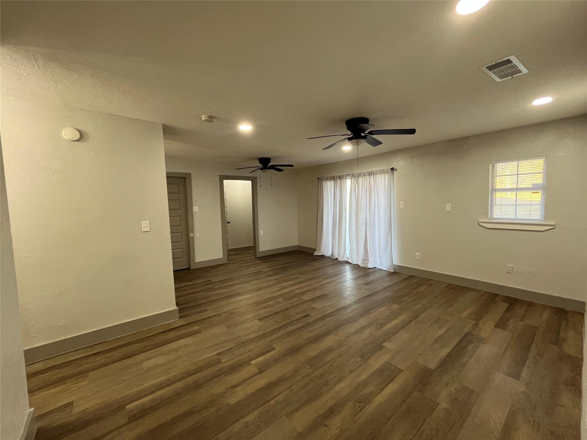 3982 Granite Hill Drive Dallas TX 75241