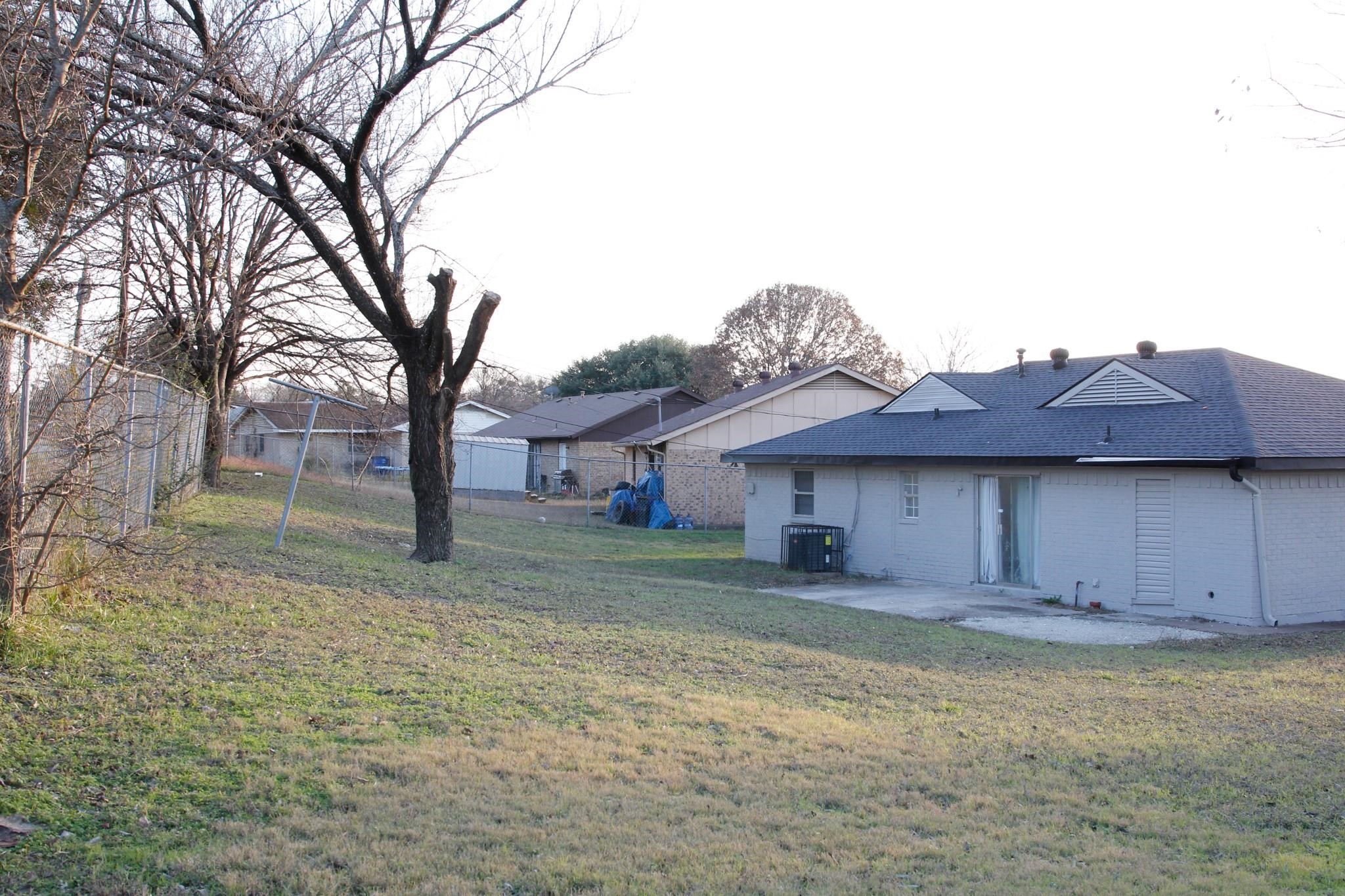 3982 Granite Hill Drive Dallas TX 75241