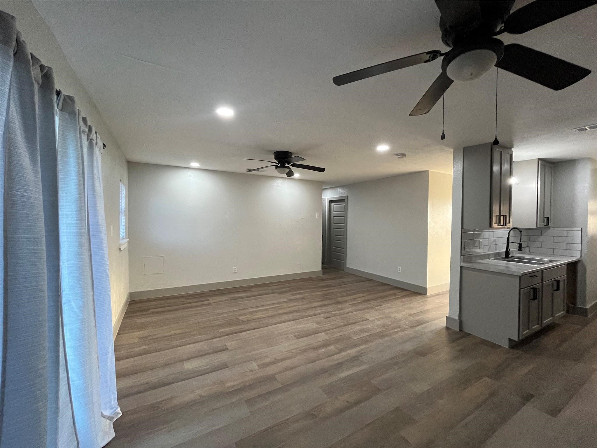 3982 Granite Hill Drive Dallas TX 75241