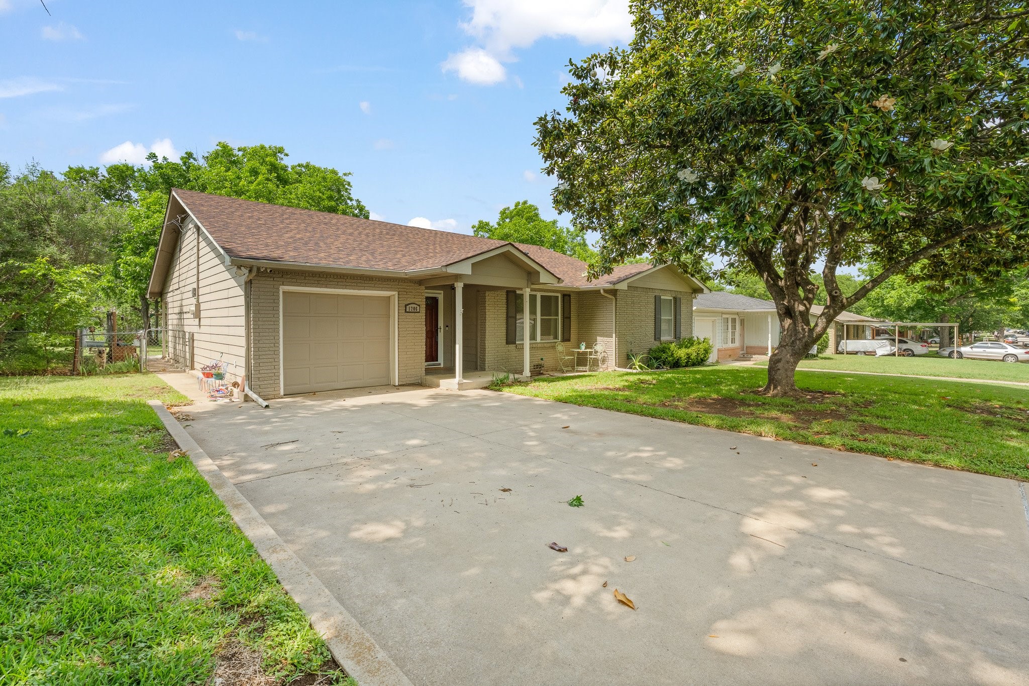 1206 Bales Street Cleburne TX 76033