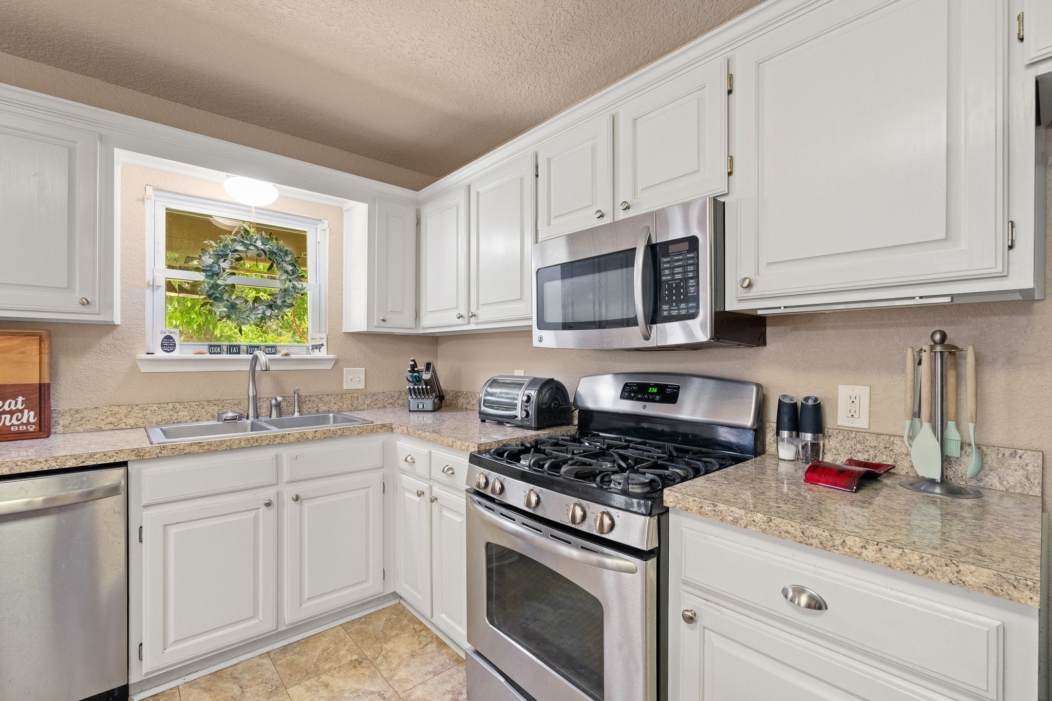 1206 Bales Street Cleburne TX 76033
