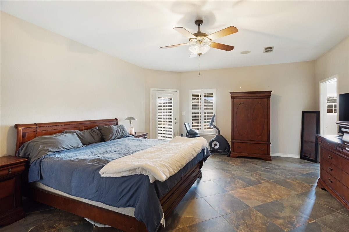 1628 County Road 2605 Bonham TX 75418
