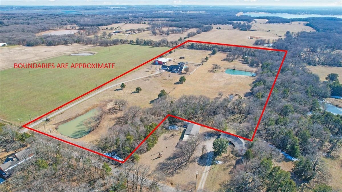 1628 County Road 2605 Bonham TX 75418