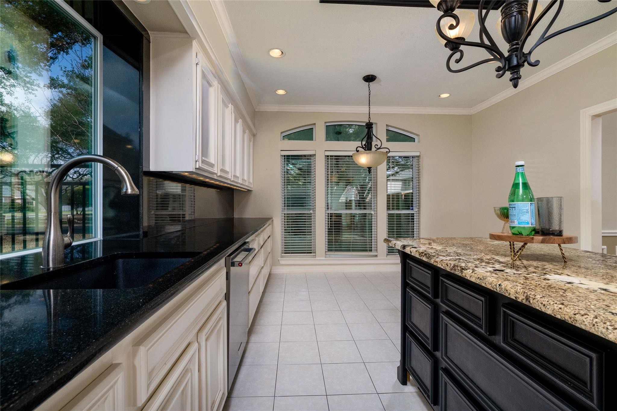 6705 Savannah Lane Fort Worth TX 76132