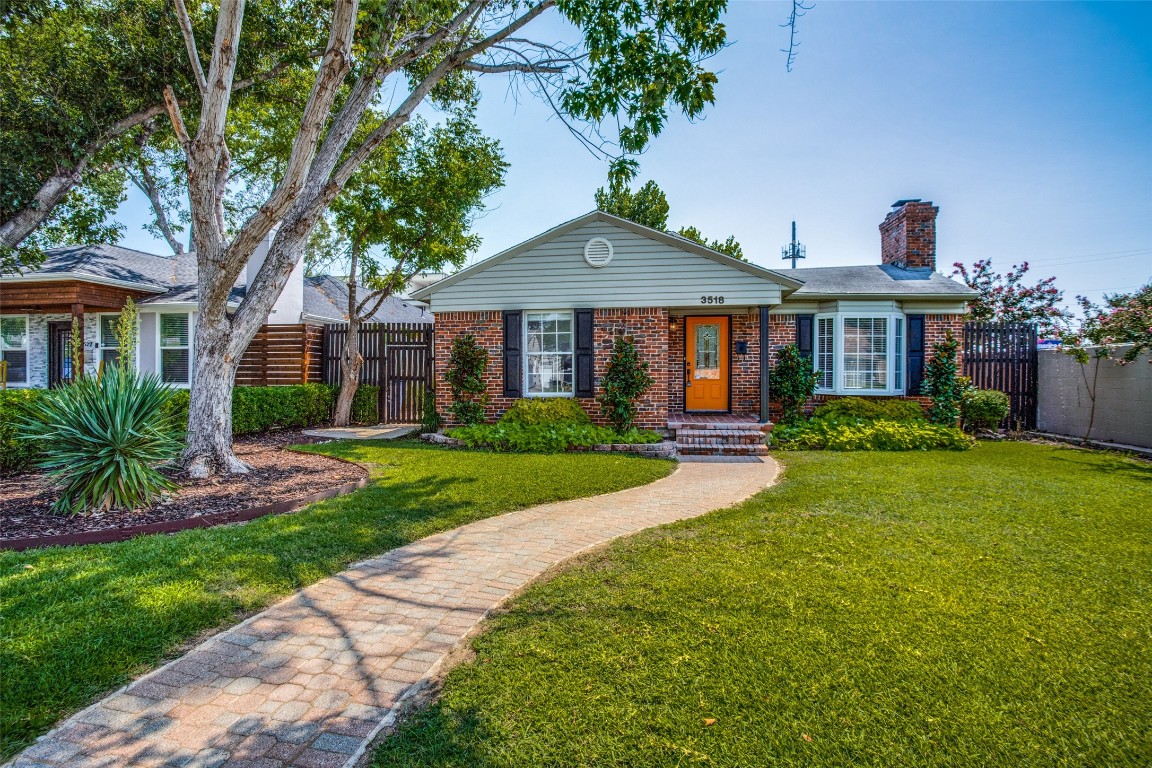 3518 S Versailles Avenue Dallas TX 75209