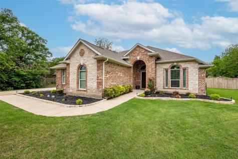 4402 Cluster Oak Court Granbury TX 76049