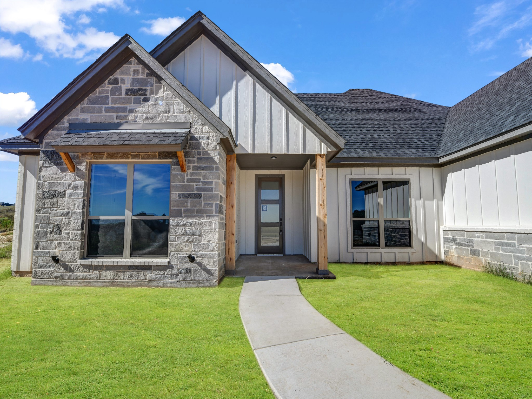 3025 Westfork Way Springtown TX 76082