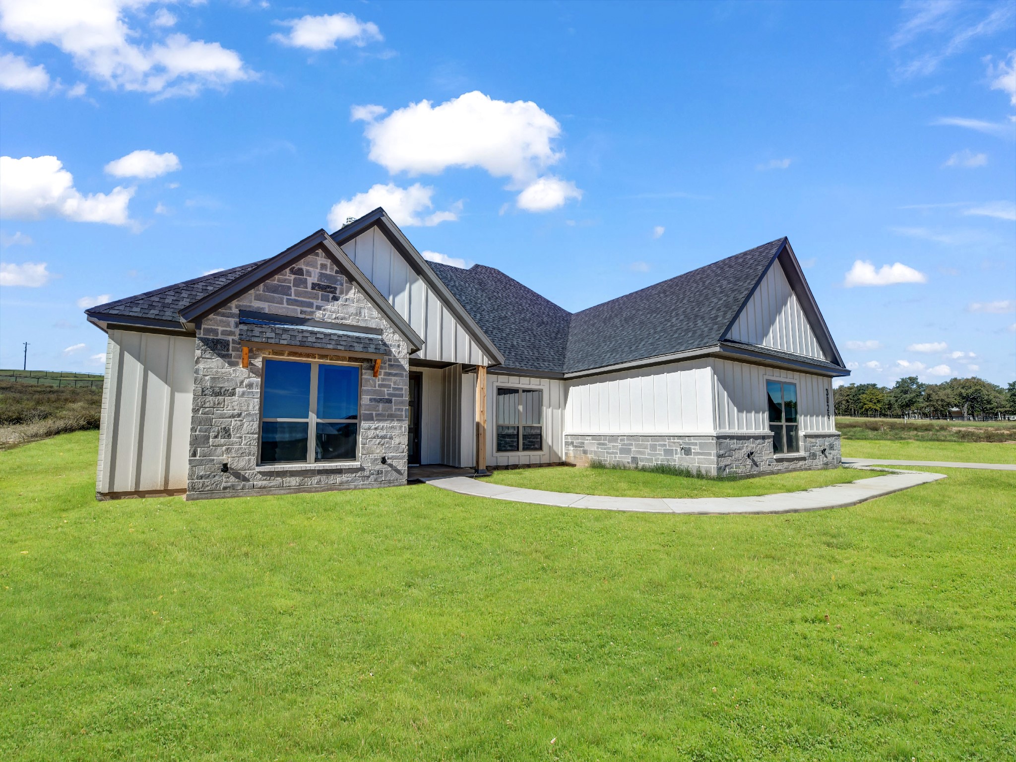 3025 Westfork Way Springtown TX 76082