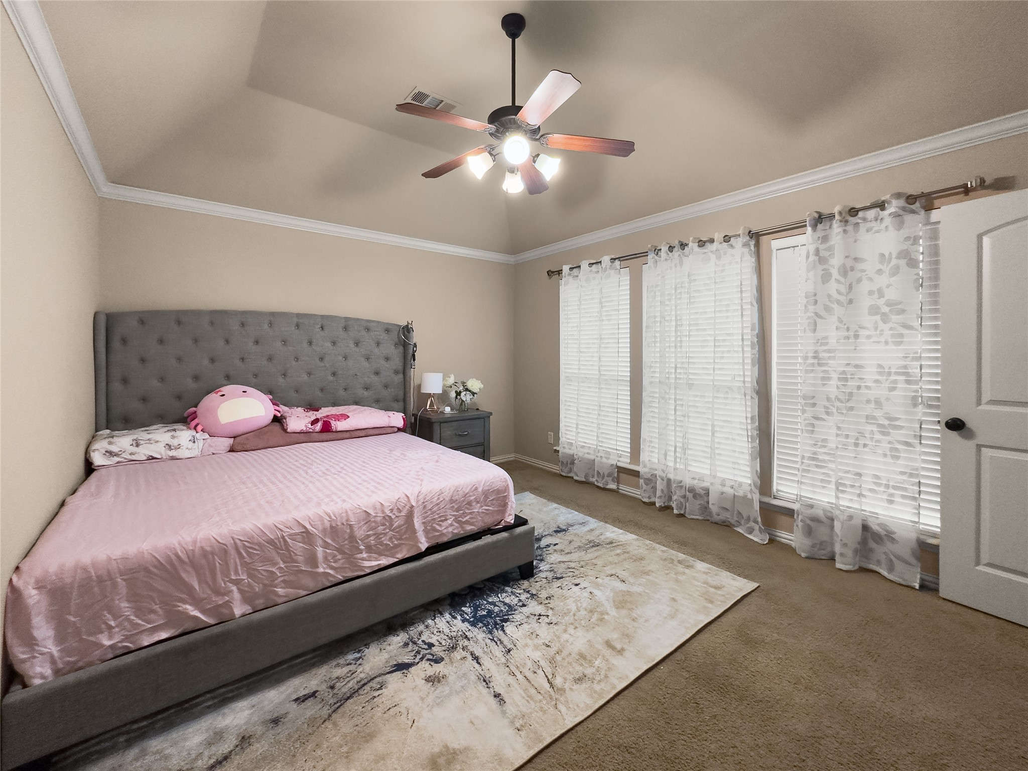 5801 Mira Lago Lane Arlington TX 76017