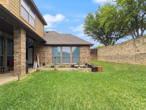 5801 Mira Lago Lane Arlington TX 76017