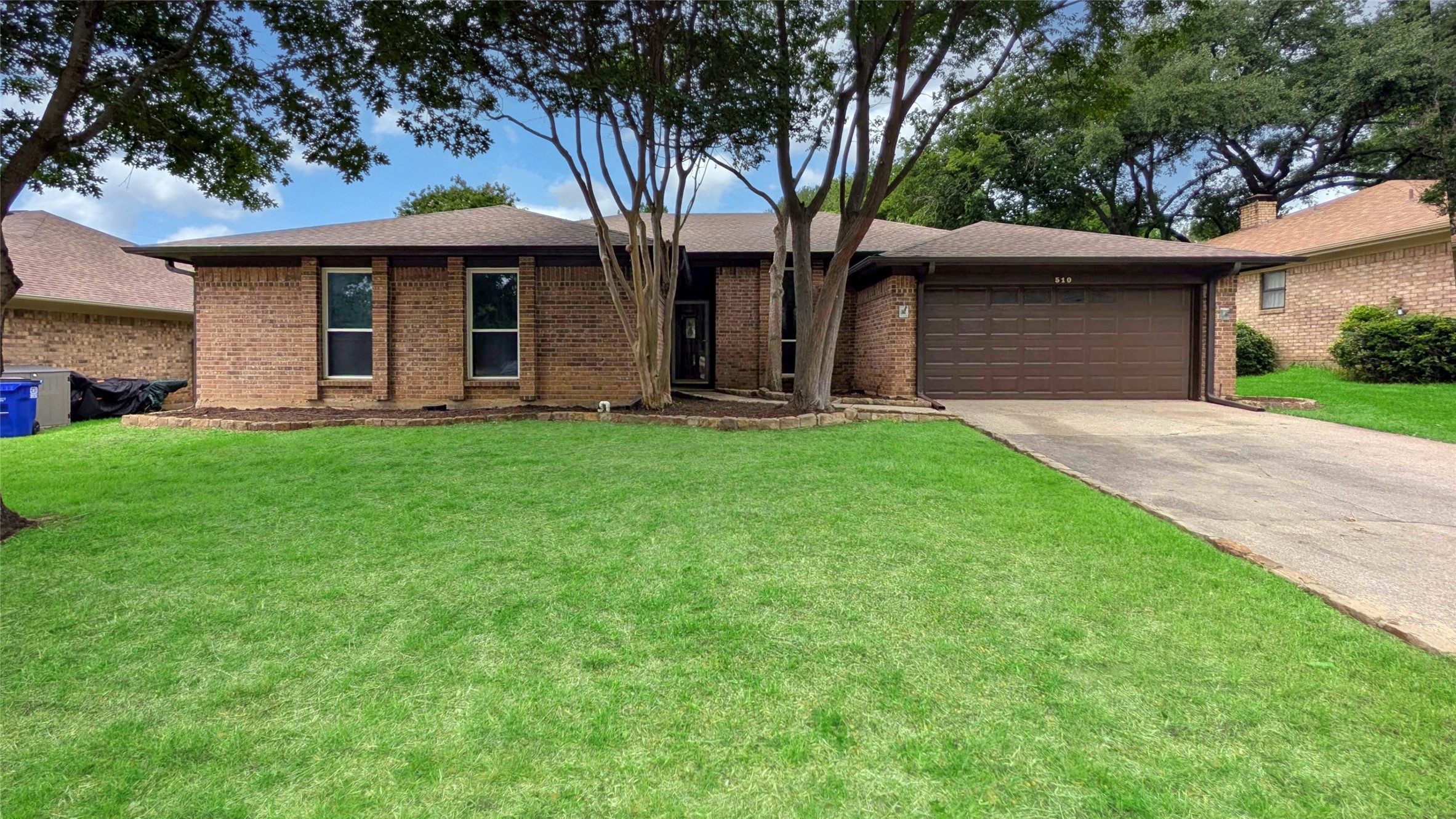 510 Evans Drive Euless TX 76040