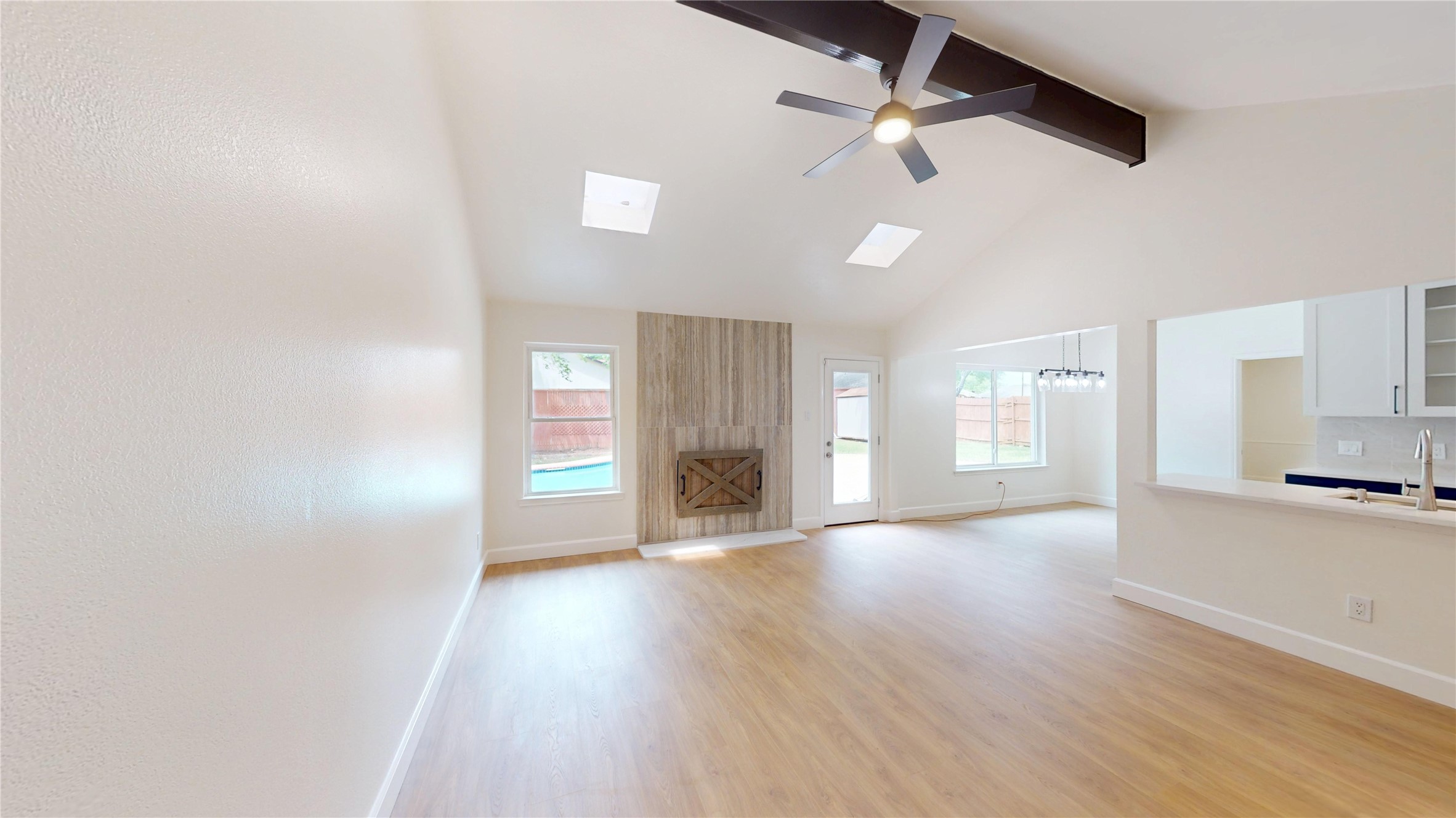 510 Evans Drive Euless TX 76040
