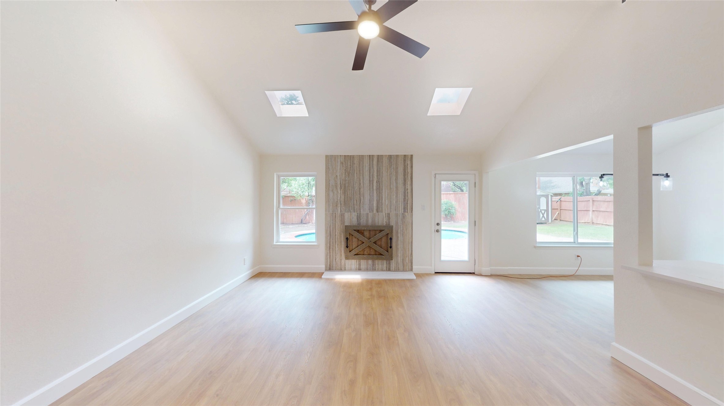 510 Evans Drive Euless TX 76040