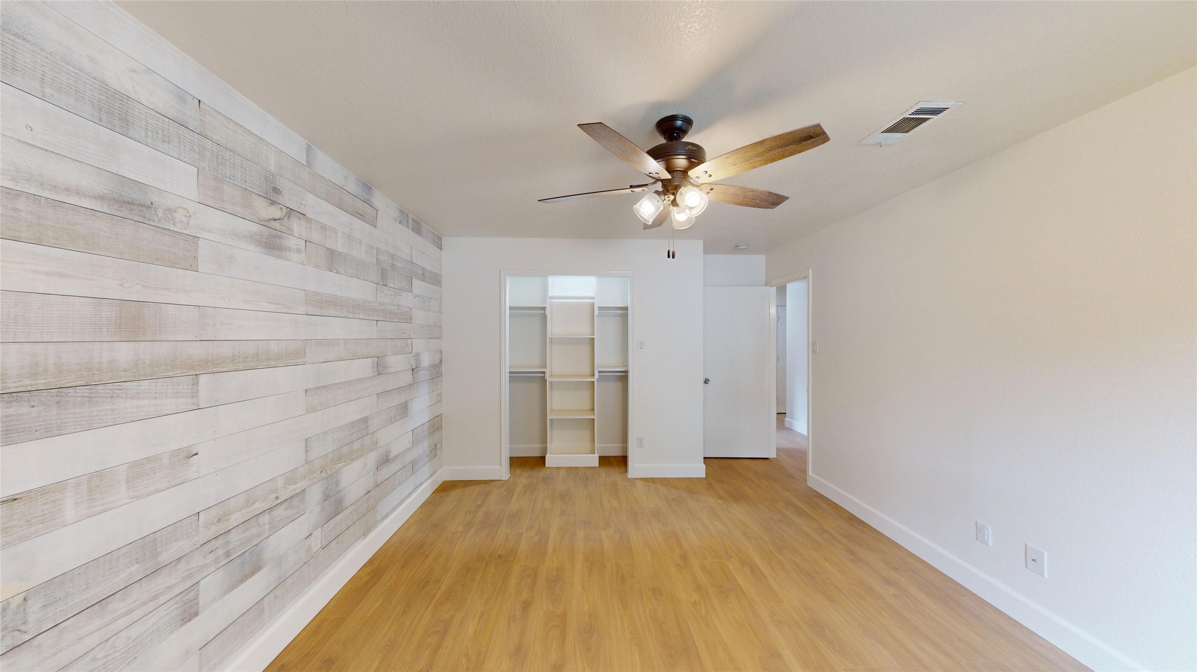 510 Evans Drive Euless TX 76040
