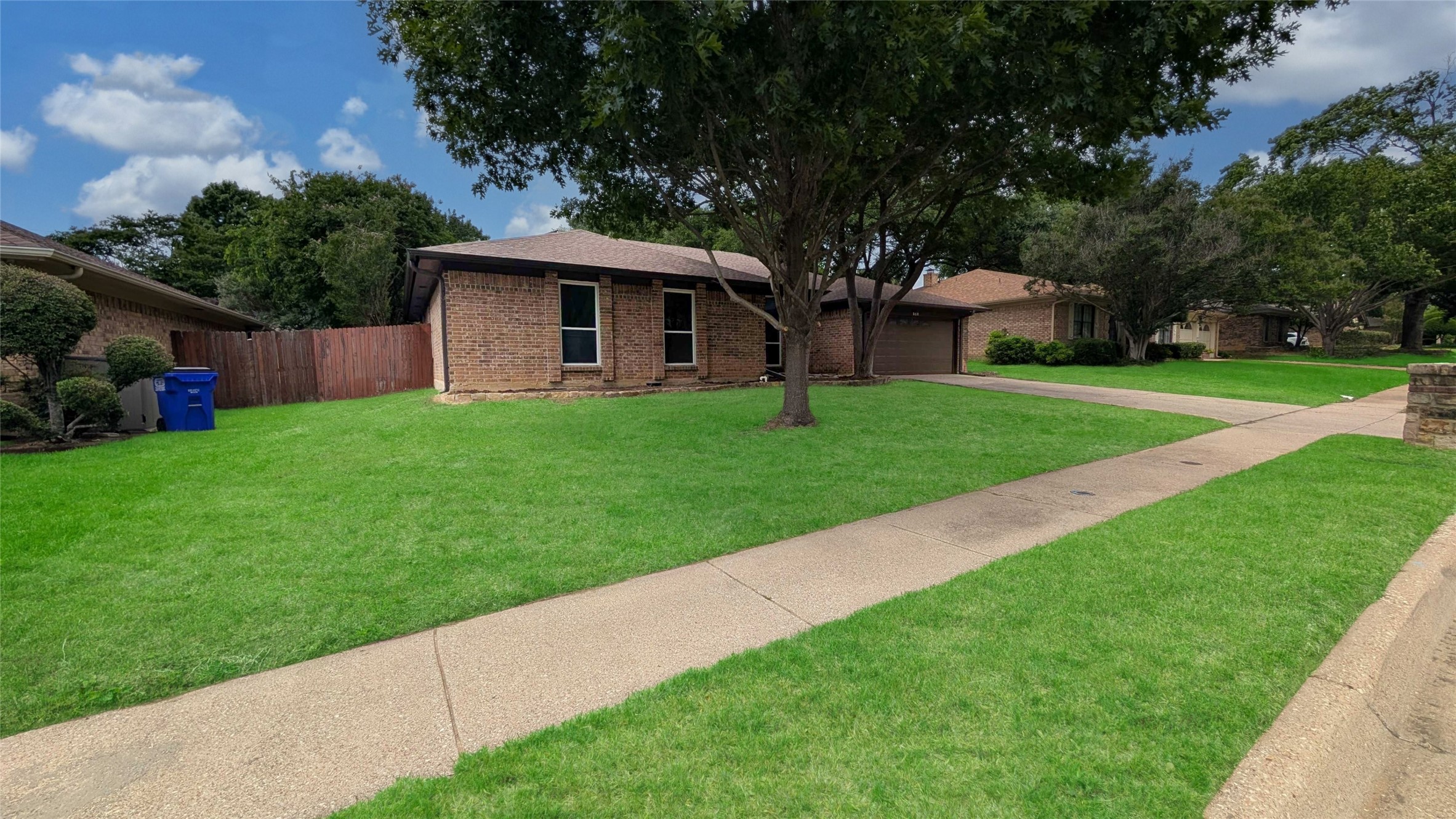 510 Evans Drive Euless TX 76040