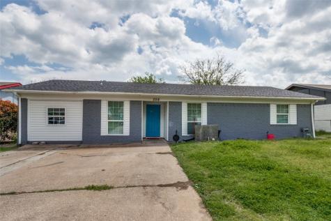 228 Woodgrove Street Mesquite TX 75181