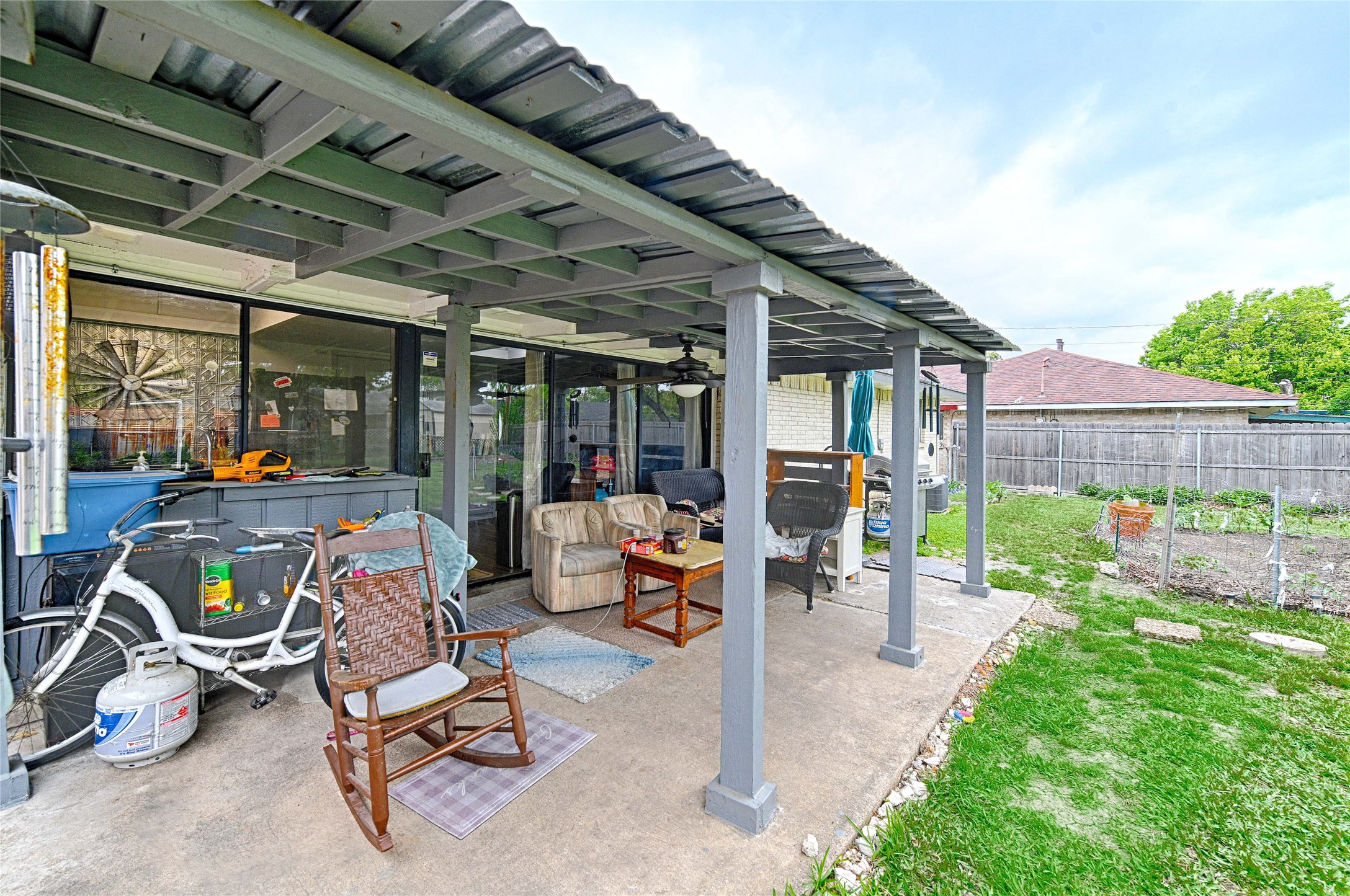 1853 Tompkins Drive Grand Prairie TX 75051