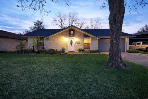1853 Tompkins Drive Grand Prairie TX 75051