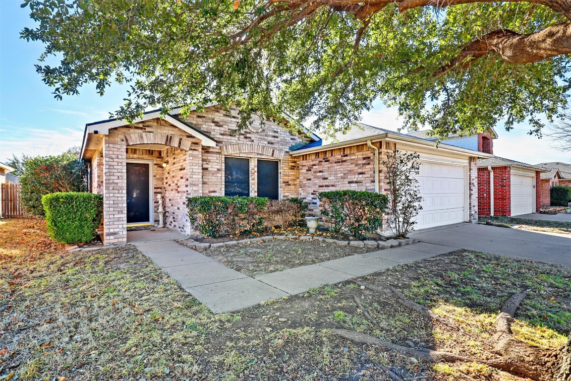 5304 Newcastle Lane Fort Worth TX 76135