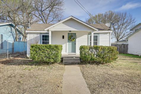 228 E Thompson Street Corsicana TX 75110
