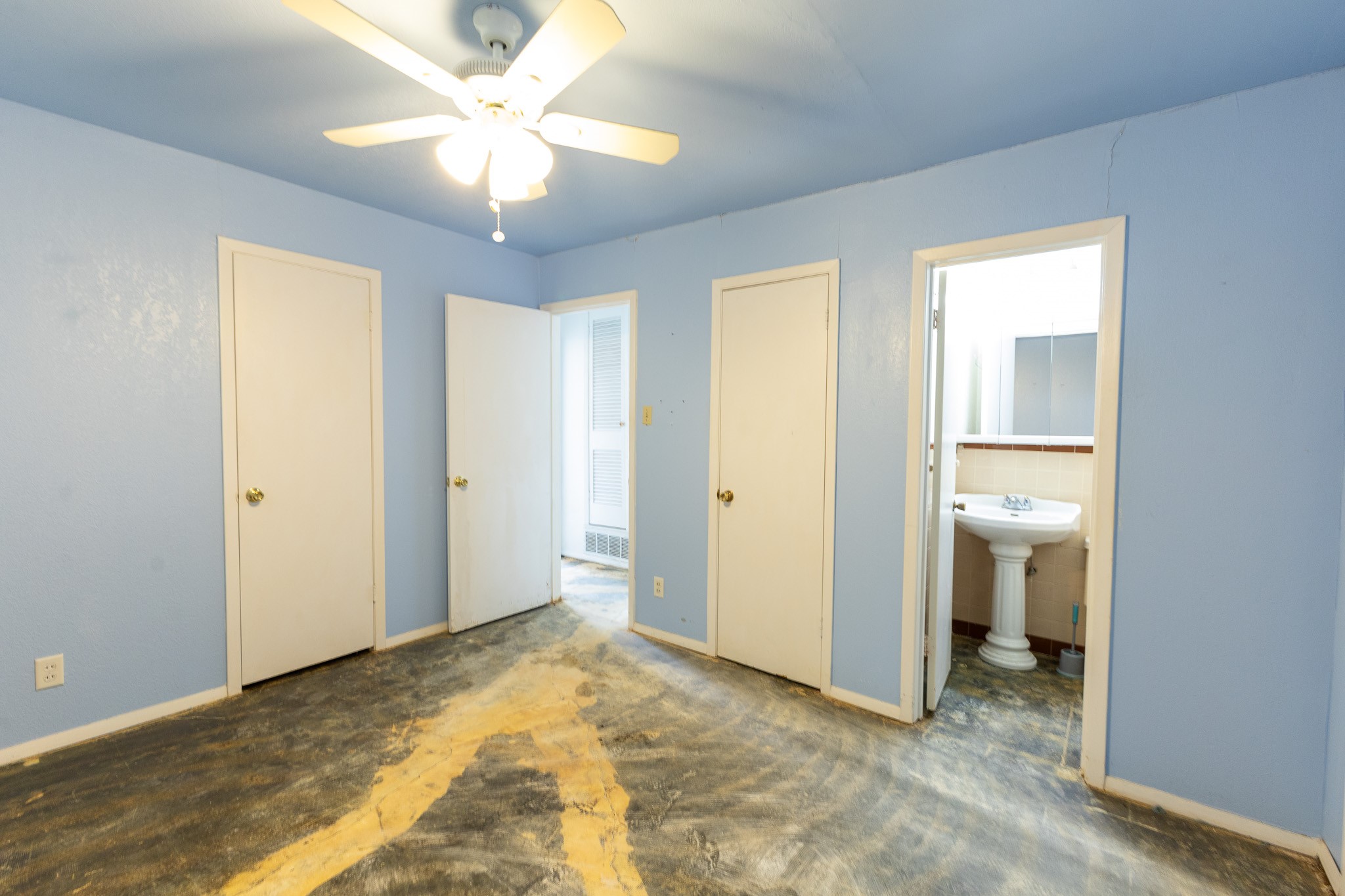 1103 Fifth Avenue Coleman TX 76834