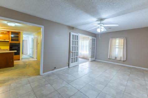 1103 Fifth Avenue Coleman TX 76834