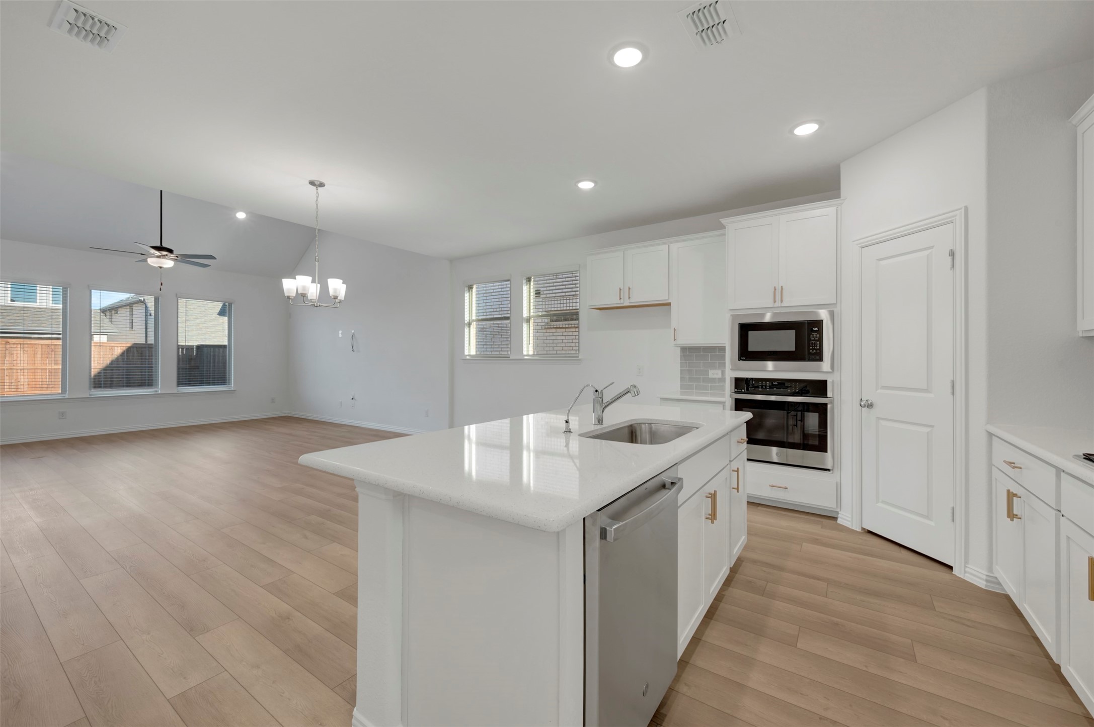 5032 Lily Creek Drive Aubrey TX 76227